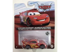 Disney Pixar Cars 3 DXV29 LIGHTINING McQUEEN WITH RACING WHEELS